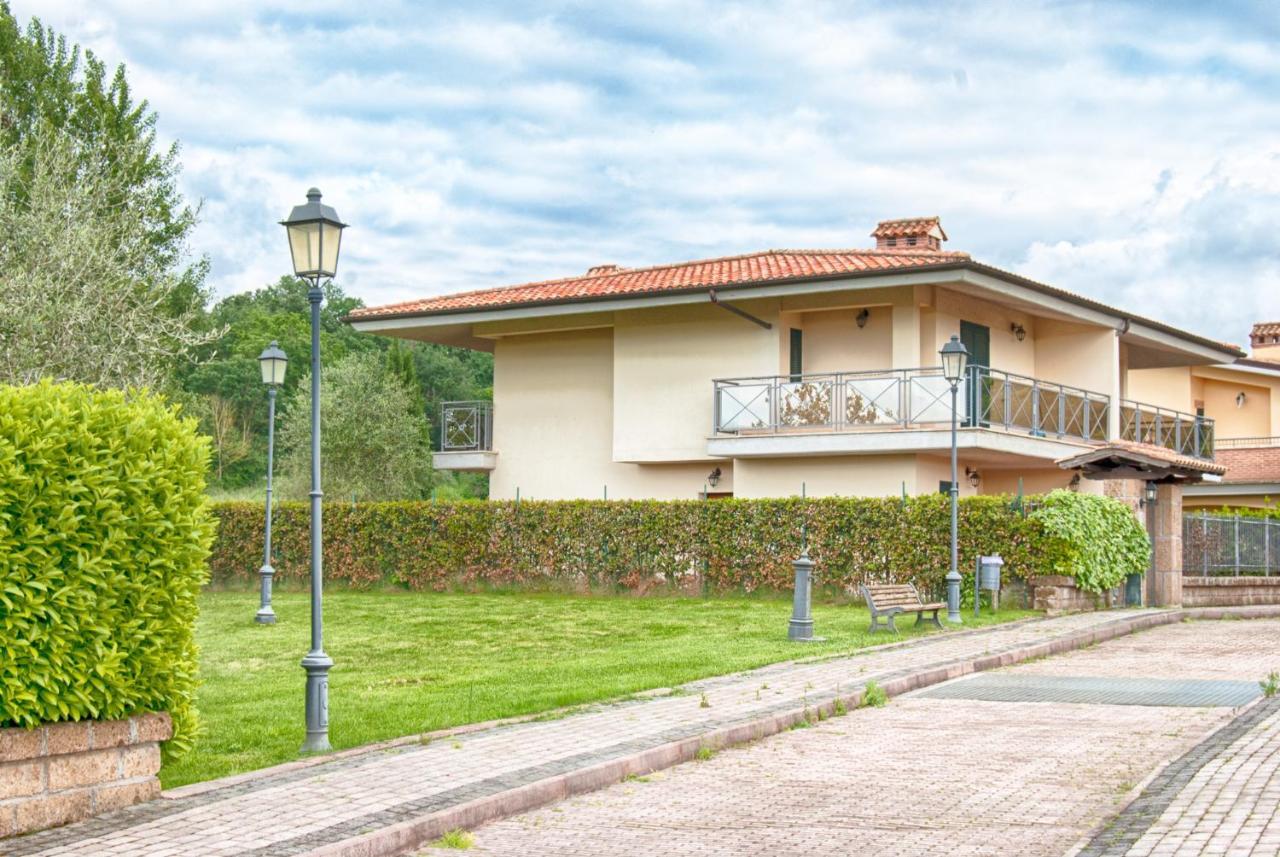 Terre Dei Consoli Resort E Golf Monterosi エクステリア 写真