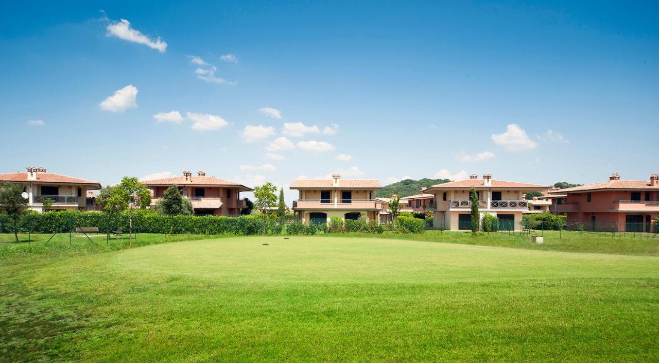 Terre Dei Consoli Resort E Golf Monterosi エクステリア 写真